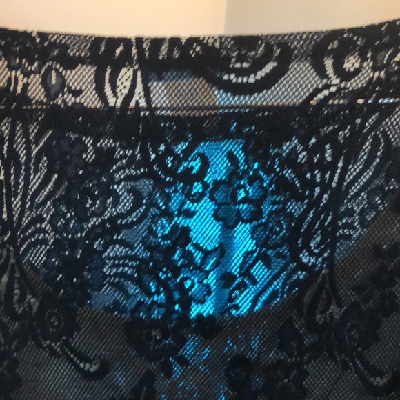 Cache lace long sleeve top with liner - Picture 4 of 6